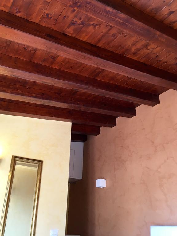 Palazzo Eliss Panzió Margherita Di Savoia Szoba fotó